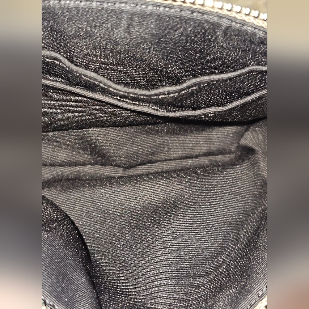 Coach Metallic Champagne Corner Zip Wristlet F38655 Pebbled Canvas EUC - Picture 4 of 10